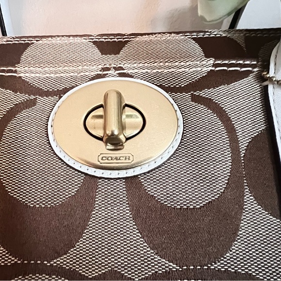 Coach Signature Khaki Ivory Large Madeline Tote Handbag11558 - Picture 2 of 12